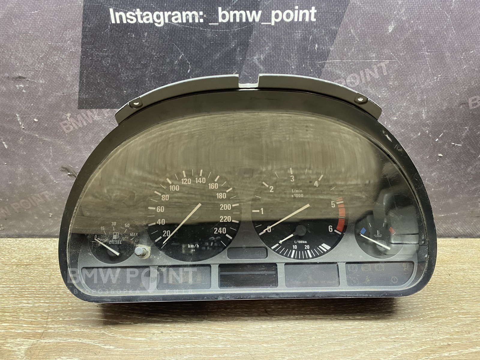 Панель приладів BMW E39 (МКПП) дизель VDO